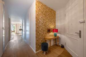 Wohnqualität auf höchstem Niveau, stilvolle 3-Zimmer-Wohnung mit Süd-Balkonen – Die vollständige Adresse der Immobilie erhältst du vom Anbieter., 81247 Obermenzing, München – Vorschaubild 4