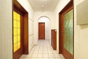 Wohnung mit Garage & Loggia
in Weitmar-Mark – Die vollständige Adresse der Immobilie erhältst du vom Anbieter., 44795 Weitmar-Mark, Bochum – Vorschaubild 4