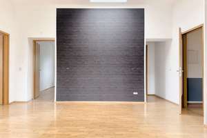 Am Spreeufer mit Wasserblick: 4-Zimmer-Dachgeschosswohnung in Traumlage – Britzer Straße 9, 12439 Niederschöneweide, Berlin – Vorschaubild 7