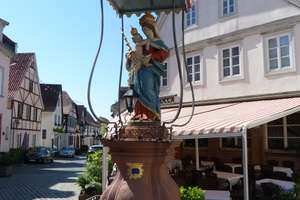 Charmante 2-Zimmer-Dachgeschosswohnung in der Altstadt – Die vollständige Adresse der Immobilie erhältst du vom Anbieter., 65239 Hochheim am Main – Vorschaubild 5