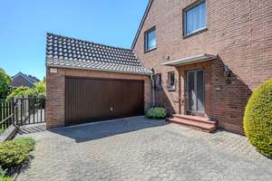 DHH mit großem Süd-West-Grundstück und Doppelgarage in gewachsener zentraler Lage in Hüls – Die vollständige Adresse der Immobilie erhältst du vom Anbieter., 47839 Hüls, Krefeld – Vorschaubild 5