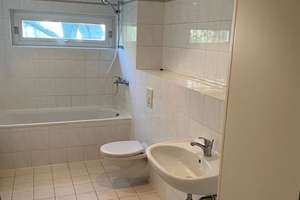 geräumige 3-Zimmer-Wohnung mit Terrasse in Berlin Nikolasse – dreilindenstraße 40, 14109 Nikolassee, Berlin – Vorschaubild 4