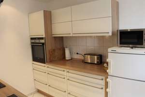 Moderne, gut geschnittene 3-Zimmer-Dachgeschosswohnung mit EBK und eigenem Parkplatz – 40589 Holthausen, Düsseldorf – Vorschaubild 9