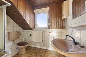 Immobilie mit schön angelegtem Garten und gut aufgeteilten Räumlichkeiten mit der Möglichkeit zum Me – Rhein-Erft-Kreis – Vorschaubild 33