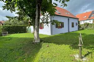 Vor den Toren Regensburgs: schickes Haus mit großen Garten in herrlich ruhiger Lage! – 93055 Burgweinting-Harting, Regensburg – Vorschaubild 3