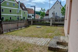 Besonderes Wohnhaus mit Charme – ehemaliges Gemeindehaus, vielseitig nutzbar – Die vollständige Adresse der Immobilie erhältst du vom Anbieter., 92281 Königstein – Vorschaubild 10
