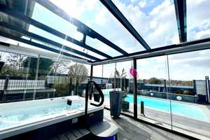 Exklusive Villa mit Feldblick //  SmartHome mit Wintergarten, Pool-/Whirlpool – Rhein-Sieg-Kreis – Vorschaubild 1