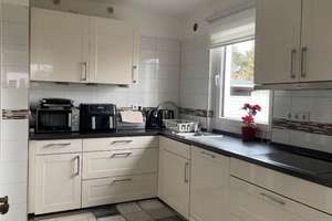 Einfamilienhaus mit großem Garten und Terrasse in ruhiger Lage von Wedel