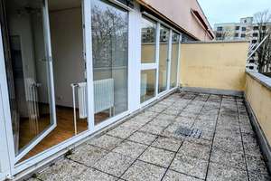 Dachterrassenwohnung in zentraler Lage von Baldham mit der Chance zum Kauf unter Verkehrswert!