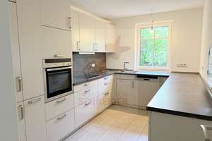 IMMOBILIEN SCHNEIDER - wunderschöne 3 Zi.-EG-Maisonette-Garten-Whg. zzgl. Hobbyraum und 2 Bädern – Die vollständige Adresse der Immobilie erhältst du vom Anbieter., 81825 Waldtrudering, München – Vorschaubild 12
