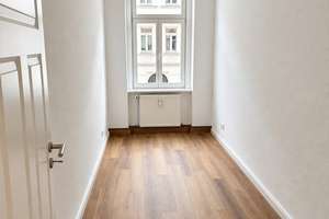 Bezugsfrei 4 Zimmer · 2023 renoviert · neue Holzfenster & Treppenhaus 2025 – 4229 Kleinzschocher, Leipzig – Vorschaubild 6
