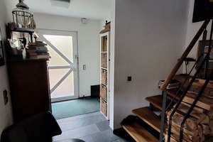 Projensdorf: geräumige Doppelhaushälfte mit individuellen Akzenten und Dachterrasse – Lena-Schröder-Weg 35, 24106 Wik, Kiel – Vorschaubild 3
