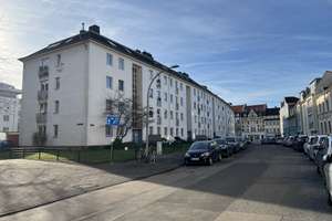 Erstbezug nach Kernsanierung – 2,5 Zimmer nahe Galopprennbahn | provisionsfrei direkt vom Eigentümer