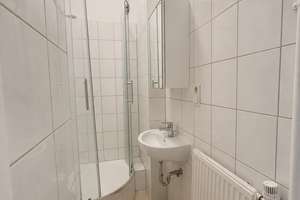 Neu*Perfekt für Studenten-WG*4-Zimmer-Wohnung*sanierter Altbau*2 Bäder*EBK*Toplage*zentral – 60329 Bahnhofsviertel, Frankfurt am Main – Vorschaubild 10