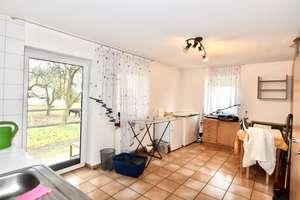 Großzügiges massives 1-2 Familienhaus in sehr guter Wohnlage bei Biberach mit 2 Garagen – Die vollständige Adresse der Immobilie erhältst du vom Anbieter., 88400 Maselheim – Vorschaubild 20