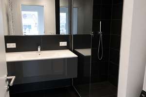 Helle, 3Zimmer Maisonette Wohnung, Süd-Dachterasse mit Blick in die Berge, 2Bäder und Galerie – Edelweißstraße 12, 81541 Obergiesing, München – Vorschaubild 7