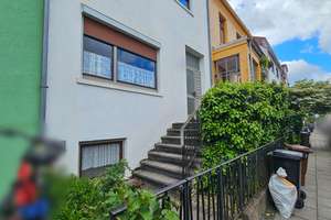 Reihenmittelhaus mit 2 Wohneinheiten zu verkaufen! – Die vollständige Adresse der Immobilie erhältst du vom Anbieter., 28201 Buntentor, Bremen – Vorschaubild 5