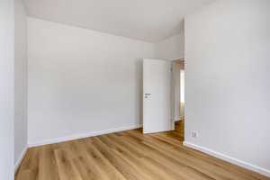 Property thumbnail 19