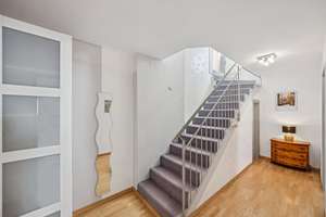 Exklusive Penthouse-Maisonette am Waldfriedhof – Großzügiges Wohnen auf zwei Ebenen – Die vollständige Adresse der Immobilie erhältst du vom Anbieter., 81377 Am Waldfriedhof, München – Vorschaubild 12
