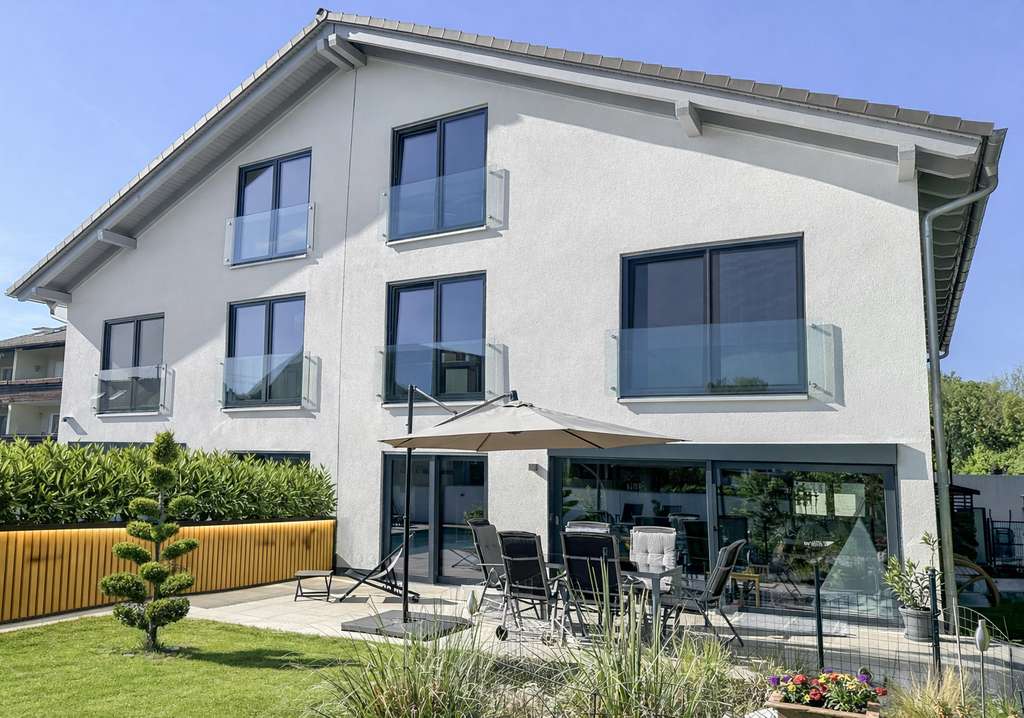 Immobilie in Andechs - Neubau-DHH mit Traumgarten & viel Privatsphäre – provisionsfrei - Bild 0