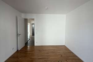 Schöne 3-Zimmer Wohnung mit Balkon in super Lage direkt an der Elbe – Im Elbbahnhof 16, 39104 Altstadt, Magdeburg – Vorschaubild 8