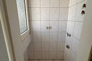 Tolle DG-Wohnung mit Aufzug, Küche und großer Terrasse – Schillingstraße 25, 44139 Westfalenhalle, Dortmund – Vorschaubild 11