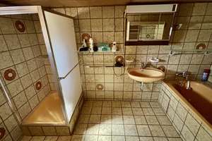 Gepflegtes Haus mit tollem Garten in Kochendorf – Die vollständige Adresse der Immobilie erhältst du vom Anbieter., 74177 Bad Friedrichshall – Vorschaubild 13