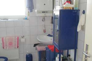 Grundsolides Zweifamilien-Reihenmittelhaus in Aalen-Triumphstadt! – Die vollständige Adresse der Immobilie erhältst du vom Anbieter., 73431 südliche Bahnlinie, Aalen – Vorschaubild 7