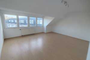 Ansprechende 2-Zimmer DACHGESCHOSS--Wohnung in Essen Holsterhausen – Rembrandtstr. 41, 45147 Essen – Vorschaubild 6