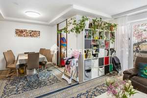 Großzügige 4-Zimmer-Erdgeschosswohnung mit Balkon und moderner Ausstattung – Die vollständige Adresse der Immobilie erhältst du vom Anbieter., 53177 Alt-Godesberg, Bonn – Vorschaubild 2