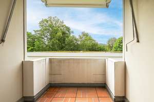 Gemütliche 2-Zimmer-Wohnung mit 2 Loggien - Licht & Luft pur! – Die vollständige Adresse der Immobilie erhältst du vom Anbieter., 76229 Grötzingen, Karlsruhe – Vorschaubild 3