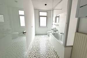 RUHIG GELEGENE CITY-ALTBAUWOHNUNG – Friedrichstraße 10, 65185 Mitte, Wiesbaden – Vorschaubild 12