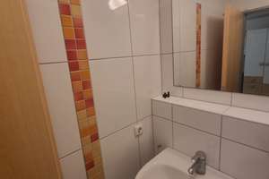 1-Zimmer Wohnung für Studenten. Einmalige Gelegenheit!! – Rheinbacher Str. 44, 53115 Weststadt, Bonn – Vorschaubild 1