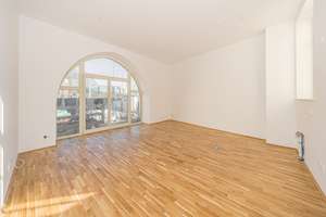 Perfekte Familienwohnung mit Terrasse im Hinterhaus zum Erstbezug