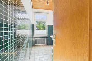 Bremen – Neuenland • Modernes Reihenmittelhaus mit hübschem Innenhof & zentraler Lage – Die vollständige Adresse der Immobilie erhältst du vom Anbieter., 28199 Neuenland, Bremen – Vorschaubild 9