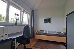 Traumhafte 4-Zimmer-Penthouse-Wohnung mit großer Dachterrasse in ruhiger, grüner Lage in Laim – Die vollständige Adresse der Immobilie erhältst du vom Anbieter., 80689 Sankt Ulrich, München – Vorschaubild 10
