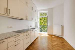 Urbane Eleganz: Stilvoll sanierte, bezugsbereite Altbauwohnung mit Balkon – 80637 Dom Pedro, München – Vorschaubild 5