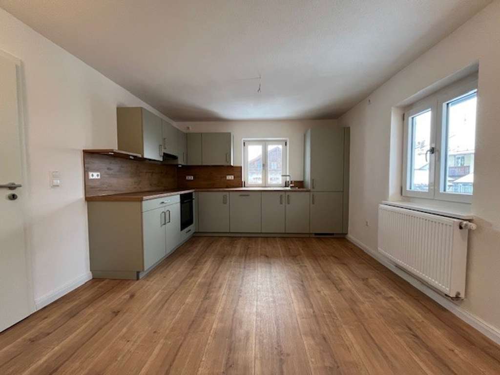 Immobilie in Bad Kohlgrub - Erstbezug !  Exklusive Wohnung mit Balkon in Bad Kohlgrub 
 - Bild 2