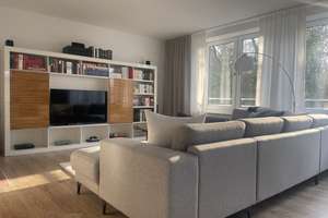 Helle 3-Zimmer-Wohnung mit Balkon in Aachen / Hangeweiher – Die vollständige Adresse der Immobilie erhältst du vom Anbieter., 52064 Hangeweiher, Aachen – Vorschaubild 1