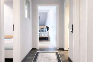 Kapitalanlage in Essen-Borbeck: Vermietete 3-Zimmer-Dachgeschosswohnung mit Balkon