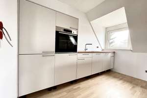 Exklusive Dachgeschoss Wohnung mit Designküche und offenem Grundriss  – Schliemannstraße 2, 33605 Stieghorst, Bielefeld – Vorschaubild 4