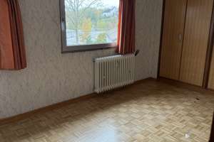 Wohnen und Arbeiten unter einem Dach – Vielseitiges Einfamilienhaus in zentraler Lage von Altena – Die vollständige Adresse der Immobilie erhältst du vom Anbieter., 58762 Altena – Vorschaubild 15