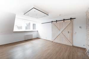 Helle und modern gestaltete 4-Zimmer-Dachgeschosswohnung in ruhiger Wohnlage – Auf dem Loh 15, 45289 Burgaltendorf, Essen – Vorschaubild 2