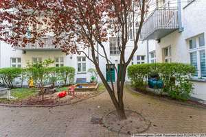Attraktive, bezugsfreie Altbauwohnung mit Balkon in ruhiger Lage – Raabestraße 15, 10405 Prenzlauer Berg, Berlin – Vorschaubild 17