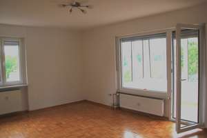 Wohnen mit Wintergarten und Blick ins Grüne  – Die vollständige Adresse der Immobilie erhältst du vom Anbieter., 97078 Versbach, Würzburg – Vorschaubild 6