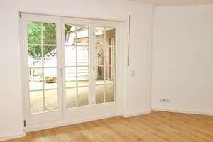 Krefeld - Wilhelmshofallee, ruhige 2 Zimmer Wohnung mit großer Terrasse, Einbauküche und Wannenbad – Die vollständige Adresse der Immobilie erhältst du vom Anbieter., 47800 Bockum, Krefeld – Vorschaubild 4