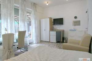 FLATmix.de / Helles, komplett möbliertes Zimmer mit  Terrassenzugang in PB-Mitte.../ AG98996 – Die vollständige Adresse der Immobilie erhältst du vom Anbieter., 33098 Kernstadt, Paderborn – Vorschaubild 2
