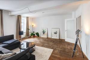 Möbliert: Urbane 2-Zimmer Wohnung mit Innenhof-Balkon – Die vollständige Adresse der Immobilie erhältst du vom Anbieter., 80469 Glockenbach, München – Vorschaubild 2