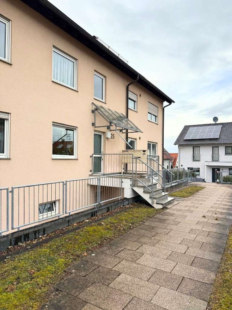 Immobilie in Schwaikheim - Gepflegte 3-Zimmer-Wohnung in attraktiver Lage in Schwaikheim - Bild 2