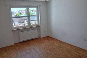 Helle 3,5-Zimmer Etagenwohnung  im Herzen von Darmstadt von Privat zu verkaufen  – Die vollständige Adresse der Immobilie erhältst du vom Anbieter., 64283 Mitte, Darmstadt – Vorschaubild 8